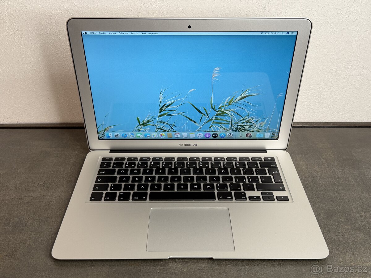 Macbook Air 13'' 2012 / i5 / 4GB / 128GB SSD / DPH