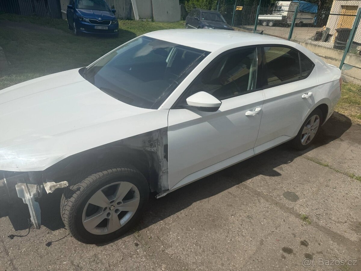 Škoda Superb 3