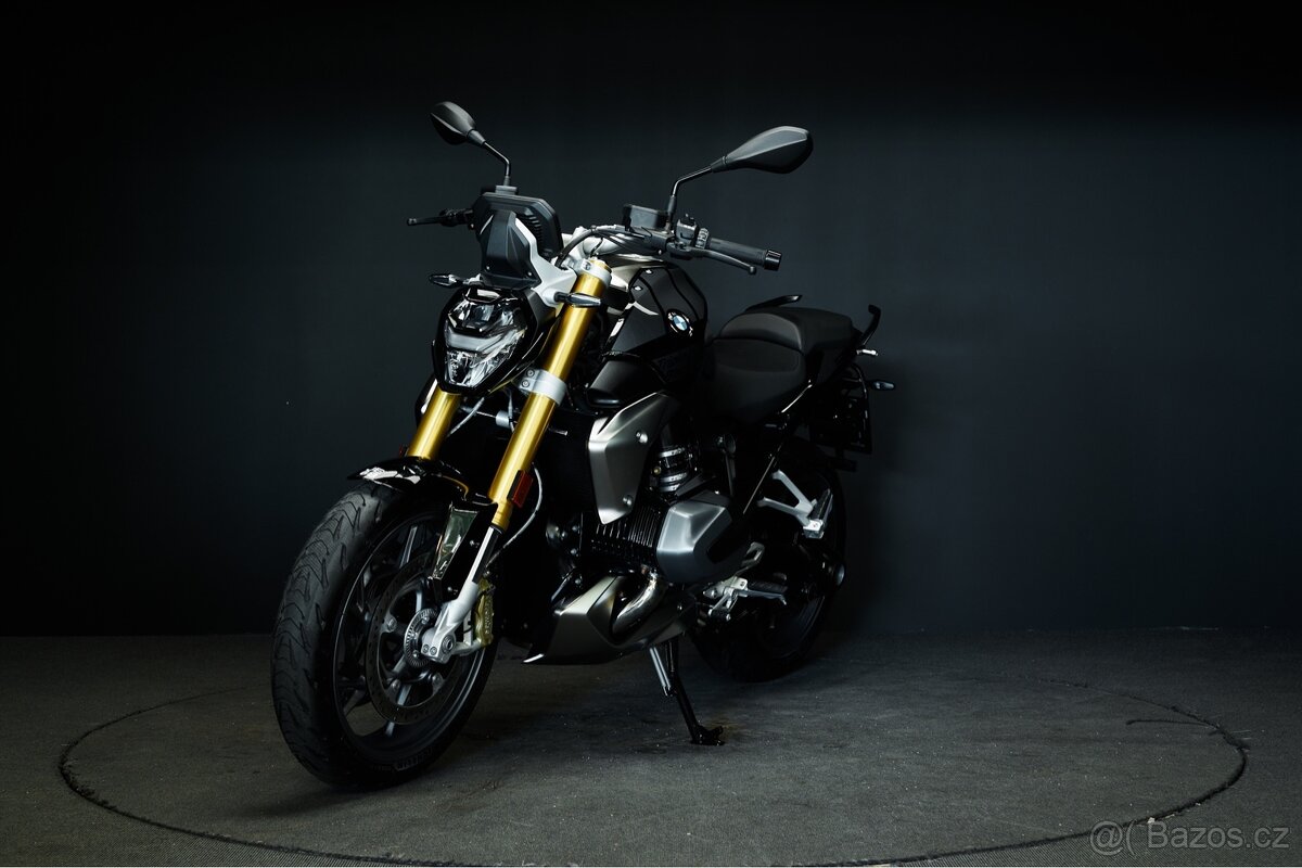 BMW R1250R