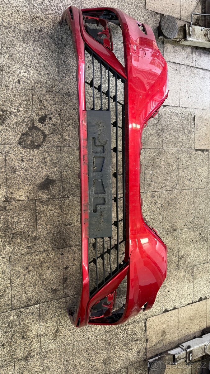 Naraznik megane 4