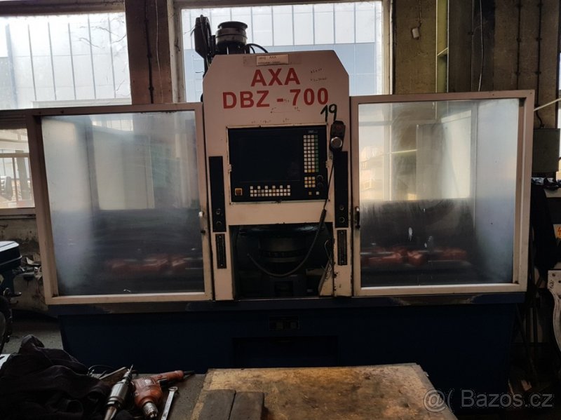Obraběcí centrum - AXA DBZ - 700