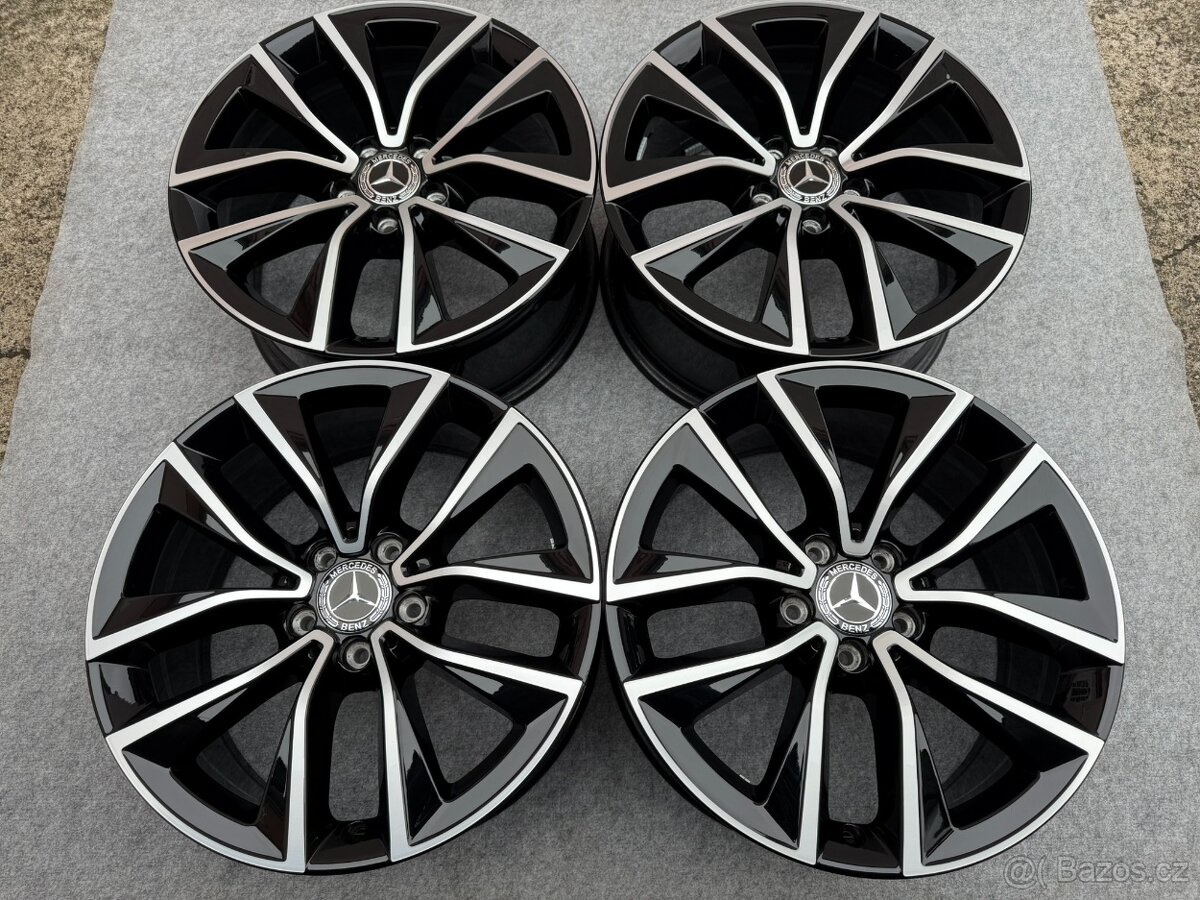 MERCEDES 5X112 R18 8J ET37