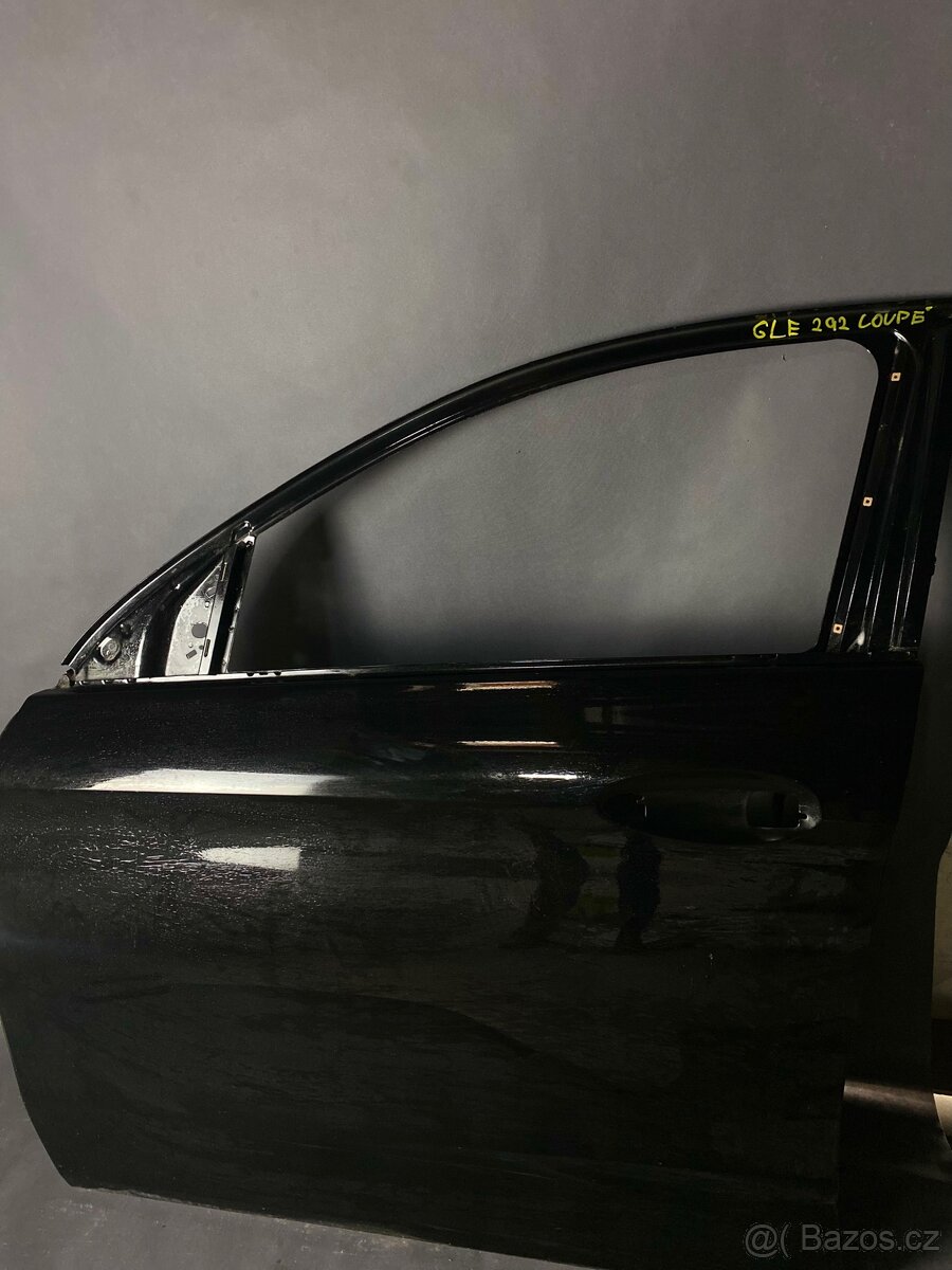 Levé přední dveře GLE 292 Coupe