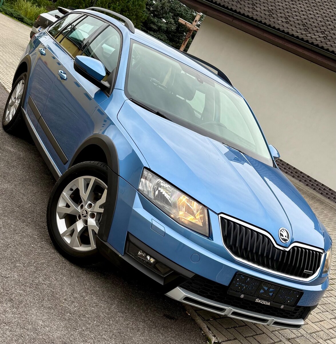 Škoda Octavia 2.0 TDI 110kw SCOUT 4x4 198000KM