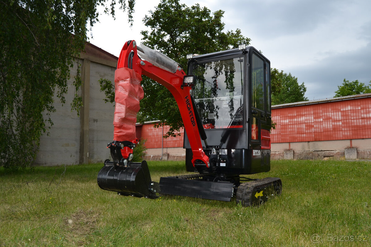 Minibagr Zethos HT2000 (tříválec 26 koní)