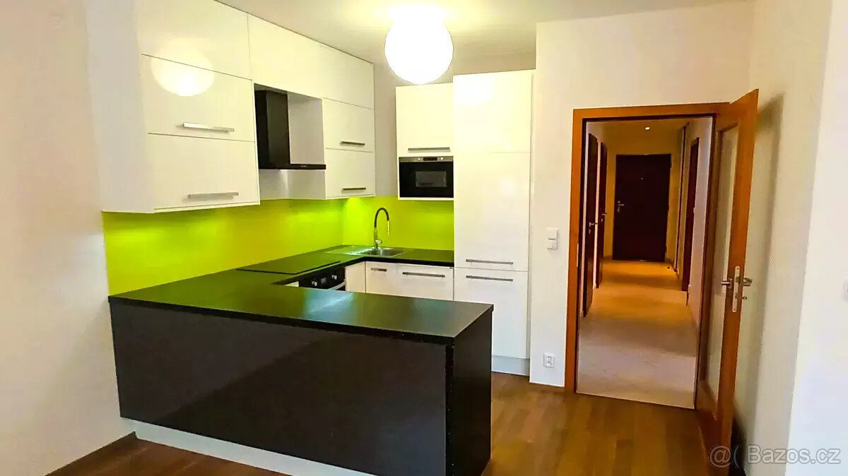 Pronájem bytu 3+kk/B,GS, 82 m2, P5-Zličín, ul. Sazovická, 3.