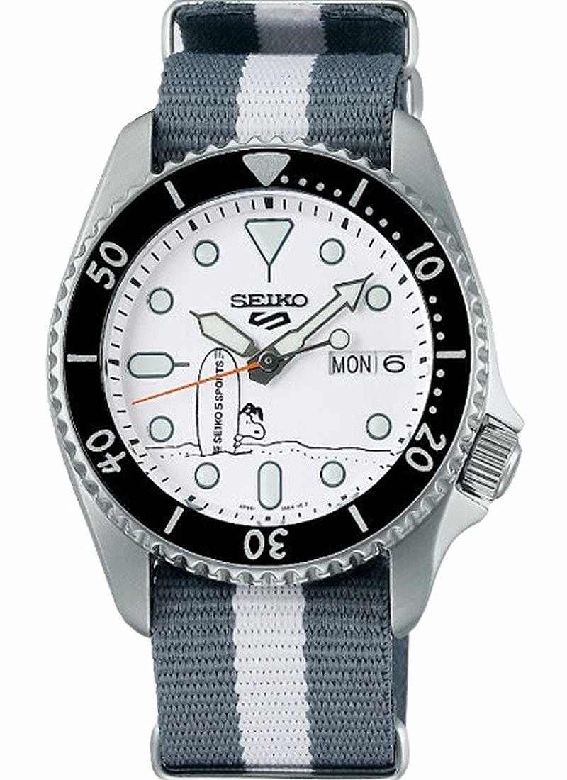 Seiko 5 Sports x Peanuts SRPK25K Snoopy LE