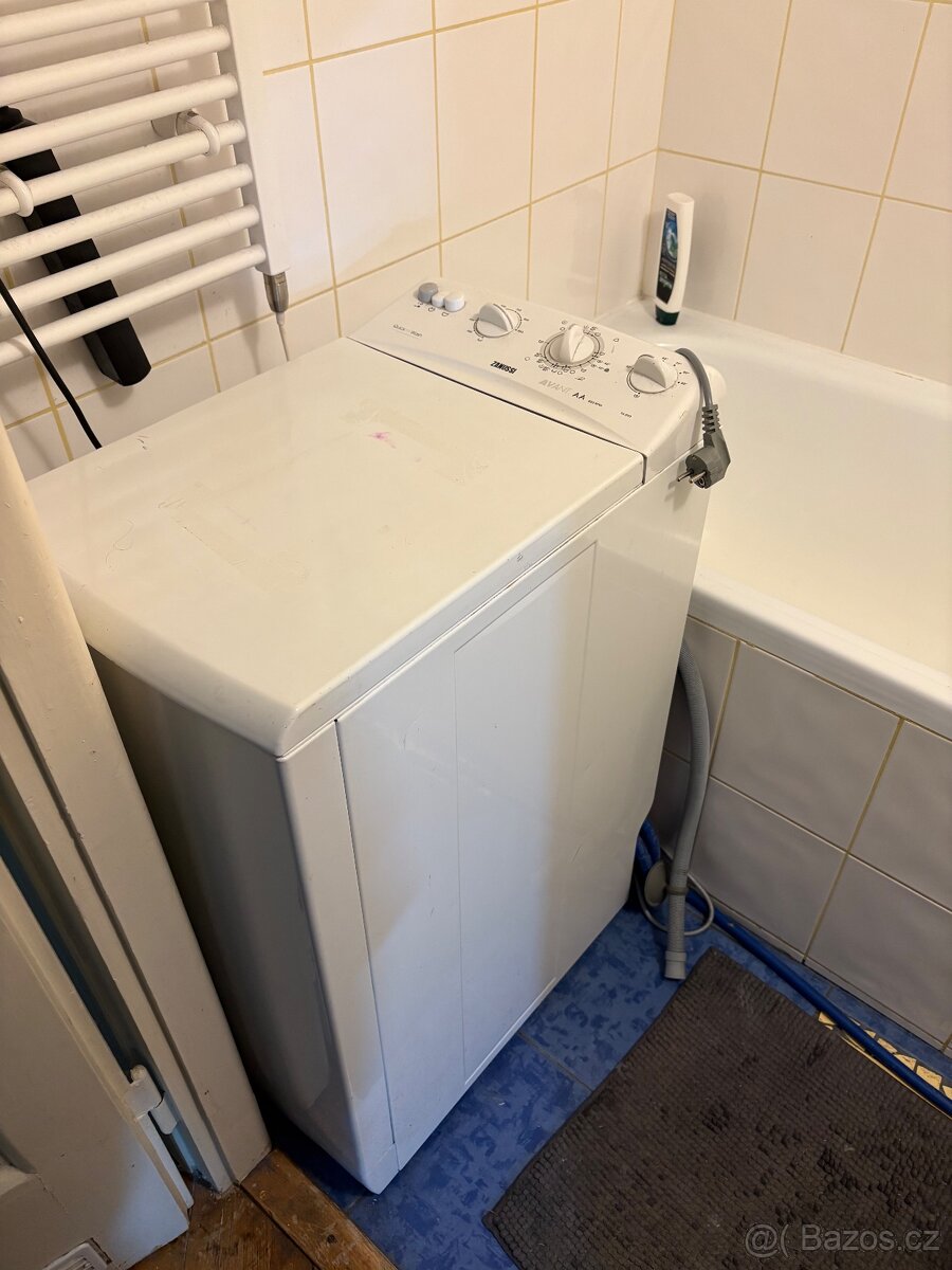 Prodám pračku Zanussi