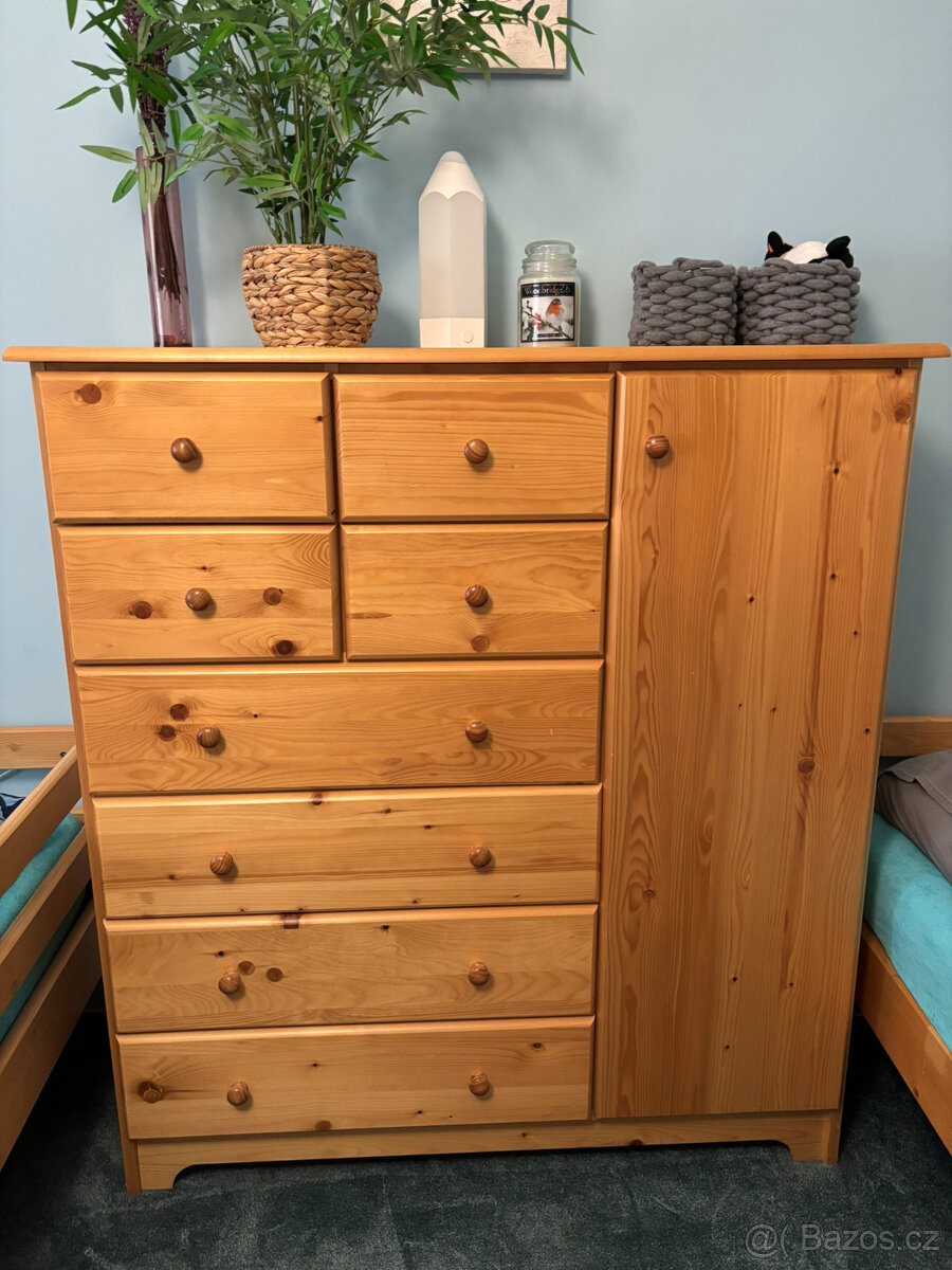 Nábytek z masivu - cena za vše