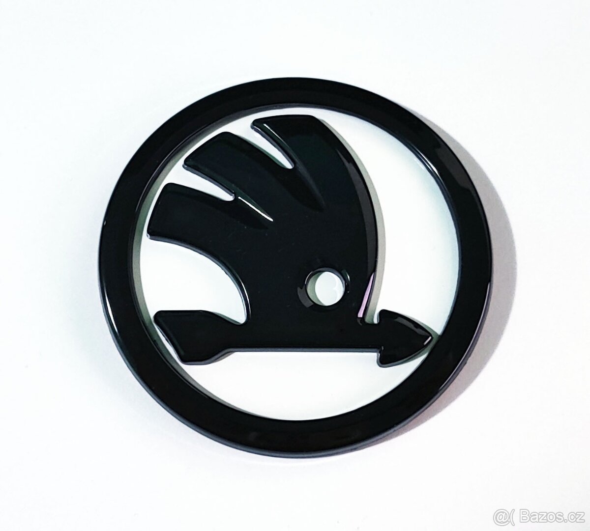 Znak Škoda bílý 90mm