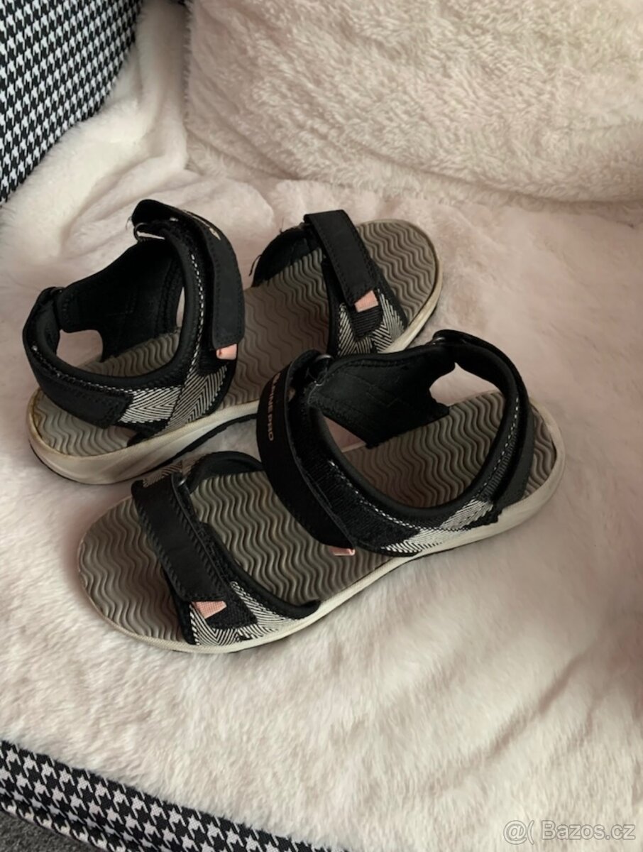 SPORTOVNÍ NOVÉ ZNAČKOVÉ SANDÁLY-ALPINE PRO,vel.39