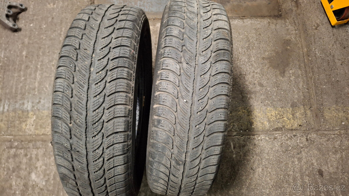 2ks zimních pneu Sava 165/70 R13