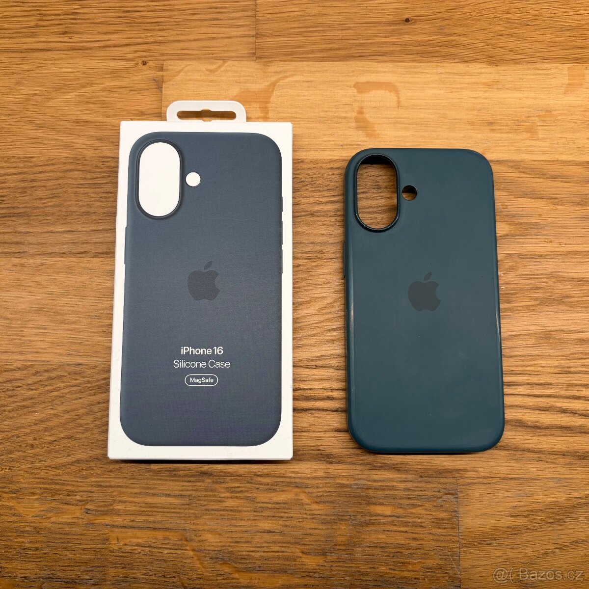 Silikonový obal na iPhone 16