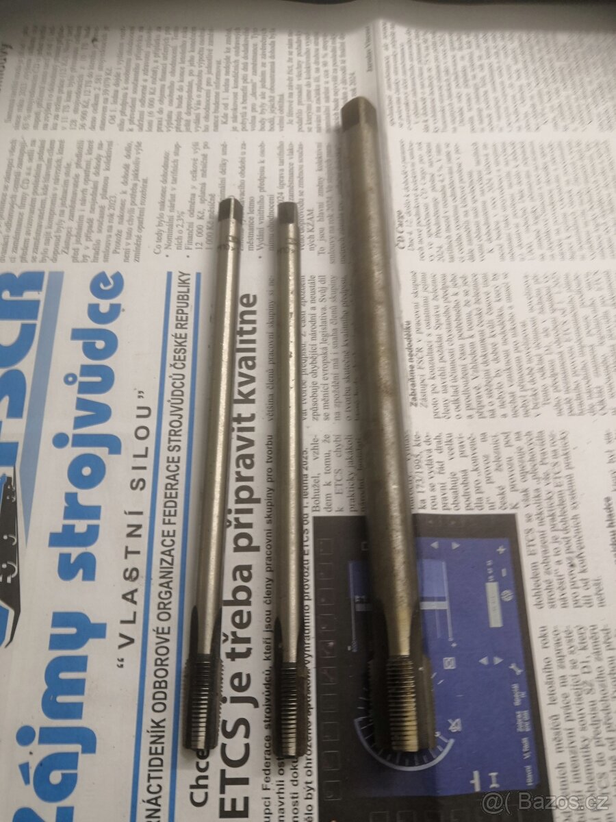 P:maticove strojní závitníky narex