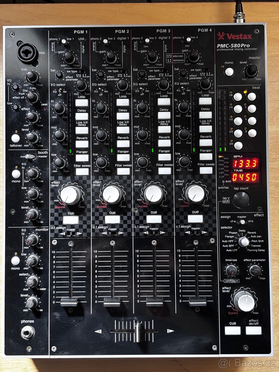 Vestax PMC-580 Pro