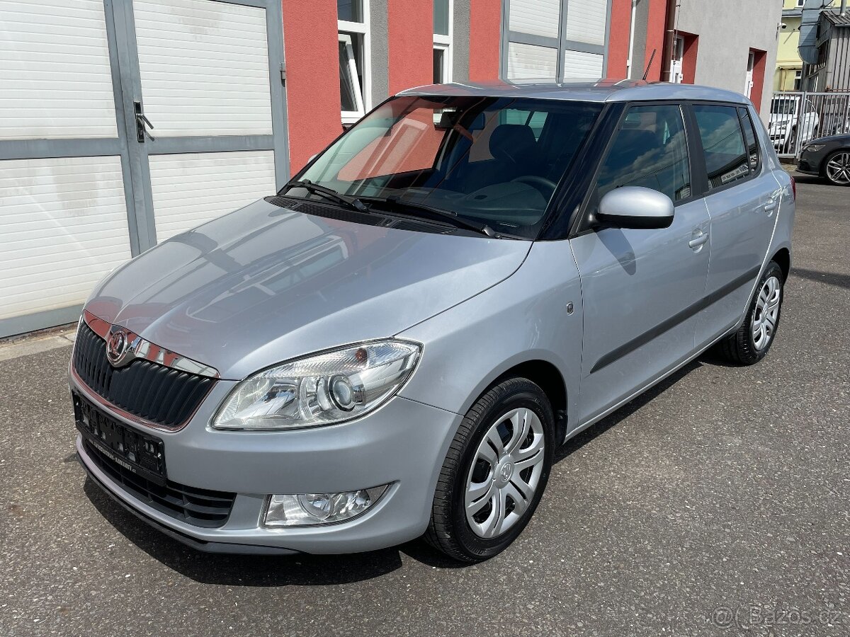Škoda Fabia 1.2 TSI DSG 1.majitel Digi klima