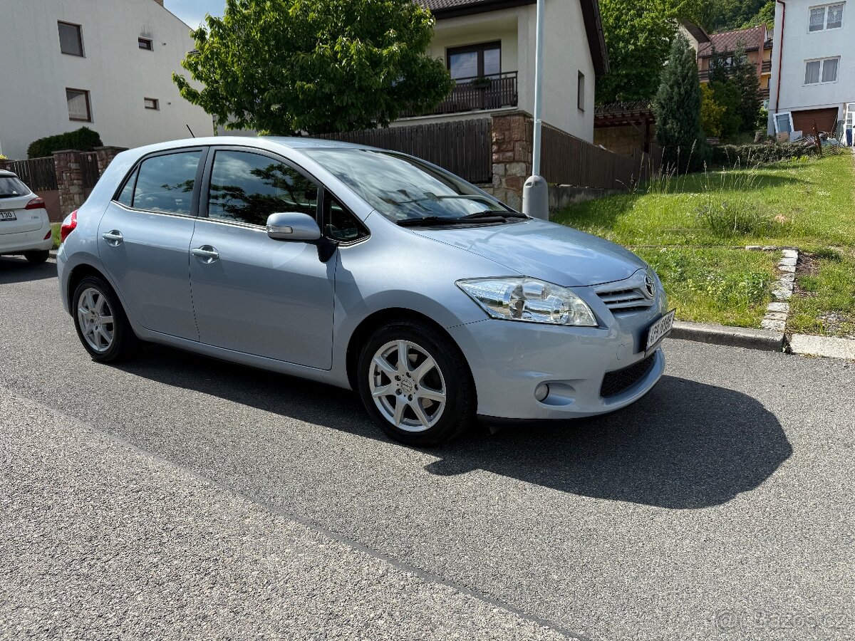 Toyota auris 1.6 97kw 87tkm