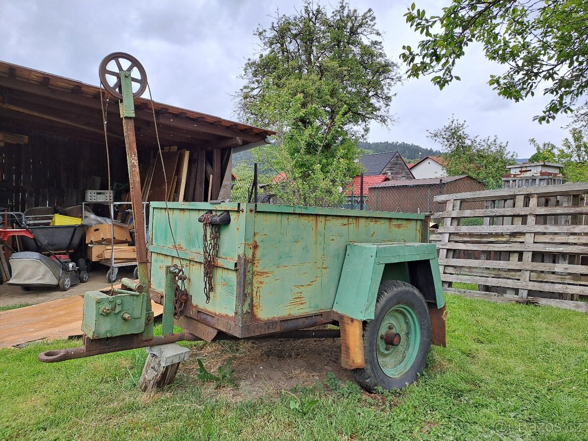 Vlek za malotraktor