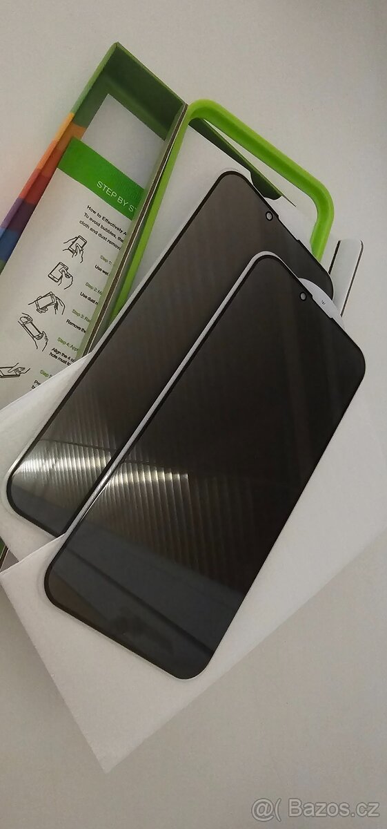 Obaly ,skla na mobilní telefony