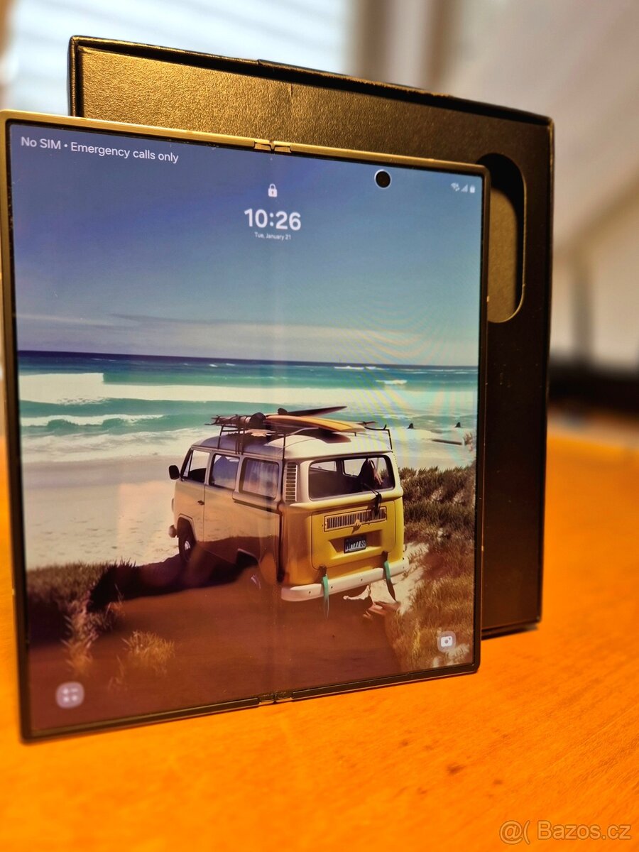 Samsung Galaxy Z Fold 6 Silver Shadow 256GB – jako nový