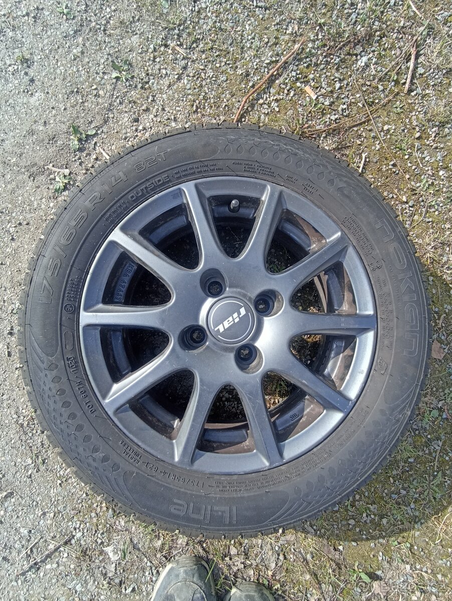 Pneumatiky kola 175/65 R 14