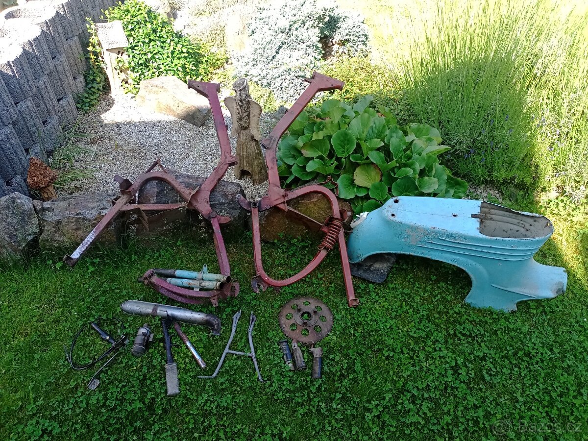 Jawa 555 vše za 1500 Kč