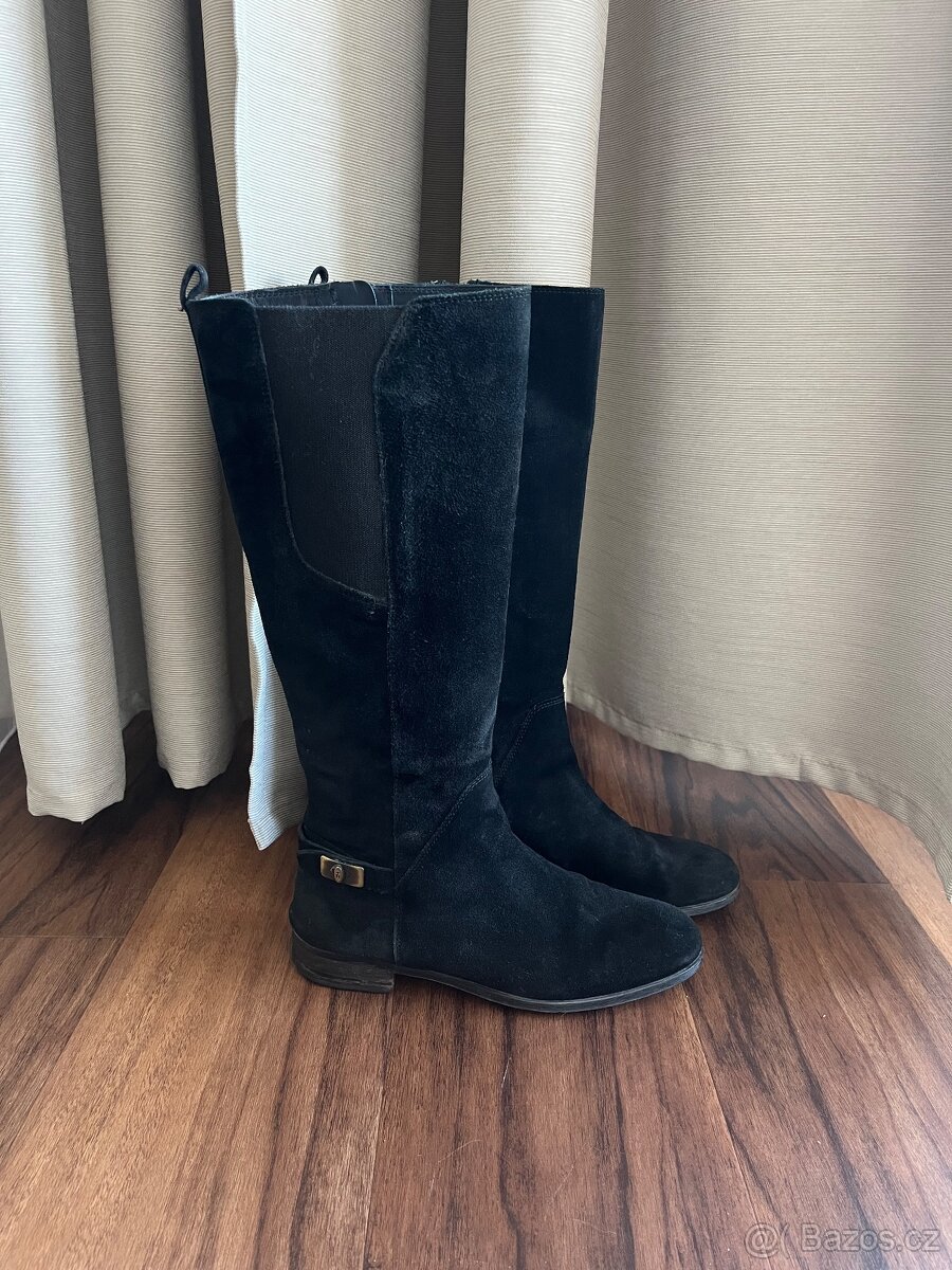 Černé kožené suede kozačky Tommy Hilfiger