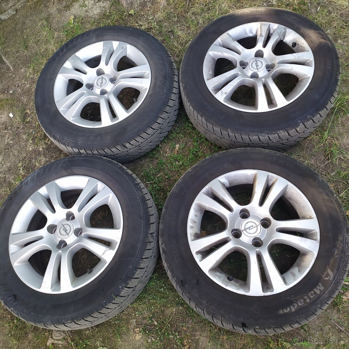 Zimní kola 4x100 r15 Opel Top Stav