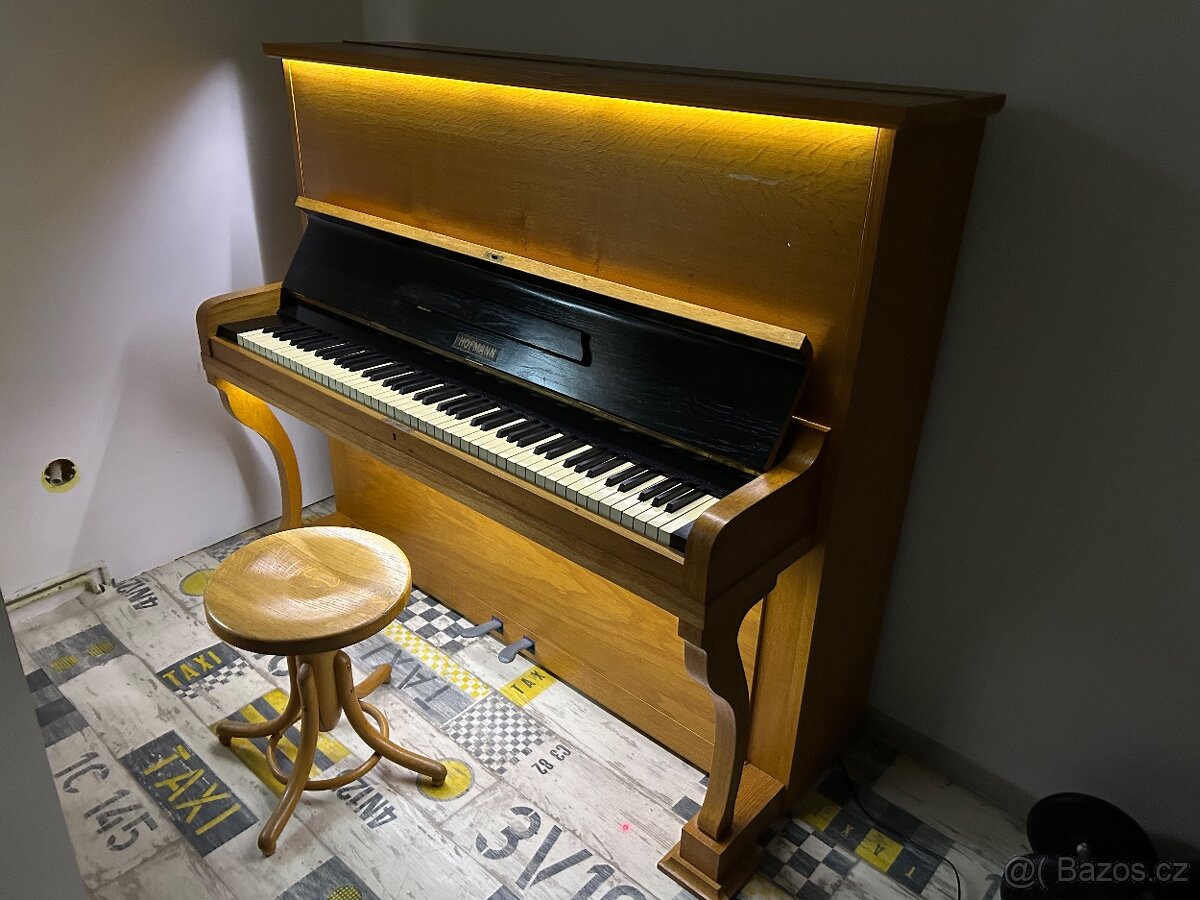 Pianino- Hofmann