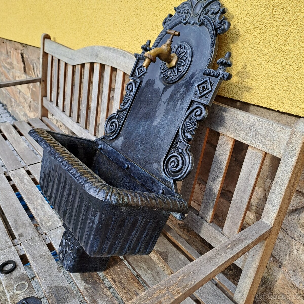 Zahradní umyvadlo