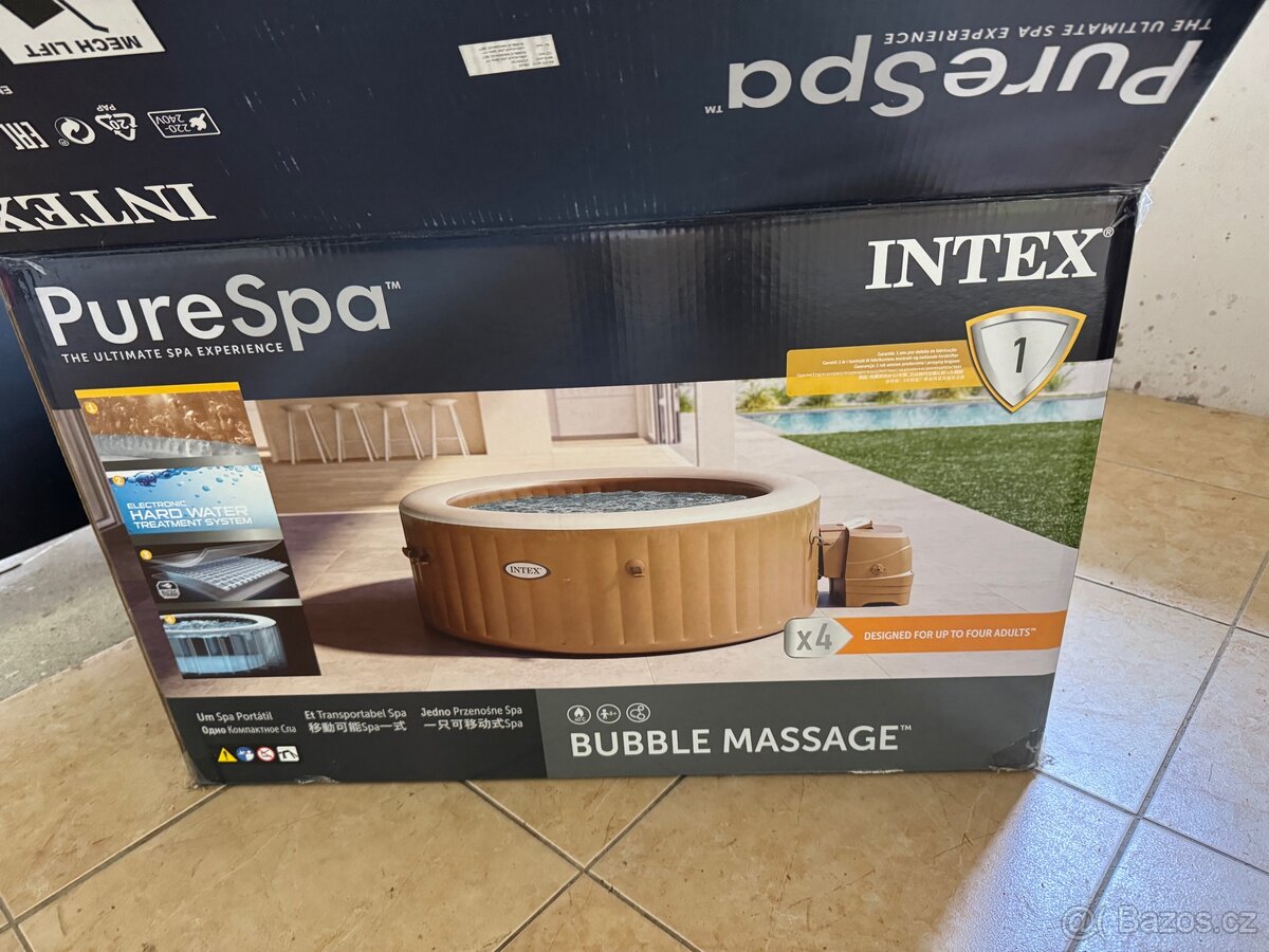 Vířivka Intex PureSpa Bubble Massage – 4 osoby – rok stará