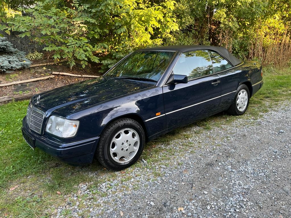 Mercedes 124 cabrio