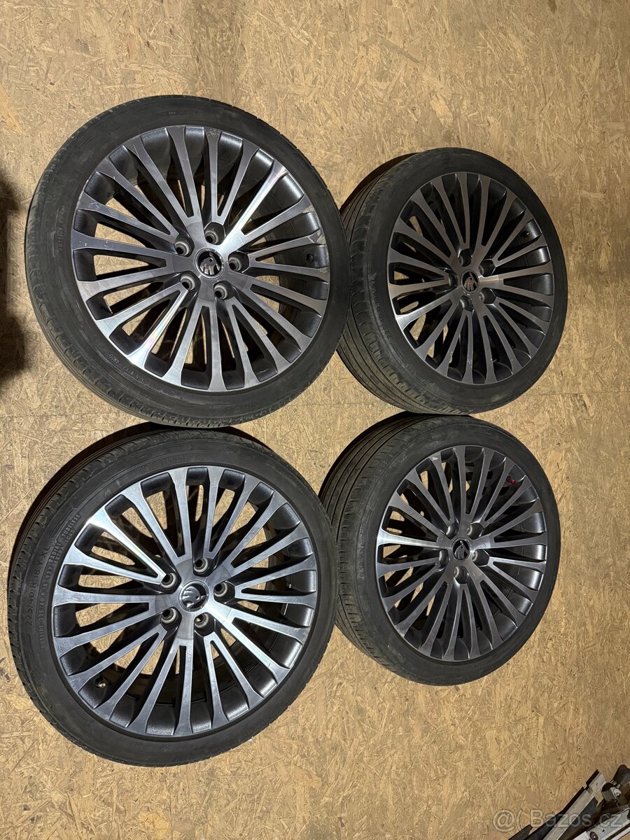 Alu kola Škoda Sirius r18 - 7,5J x 18, ET46, 5x112