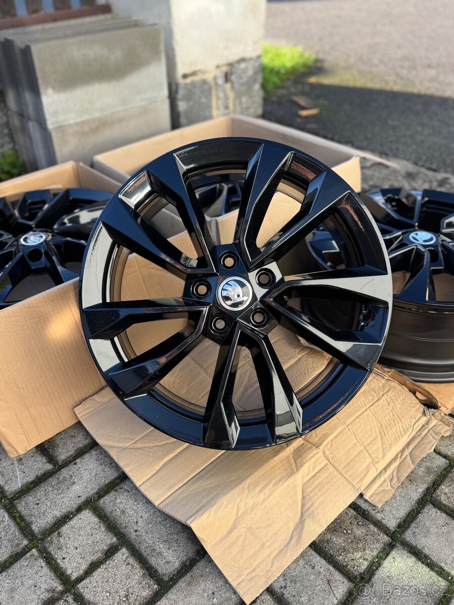 ORIGINÁL Alu Škoda PROCYON R19, 5x112 - TOP STAV