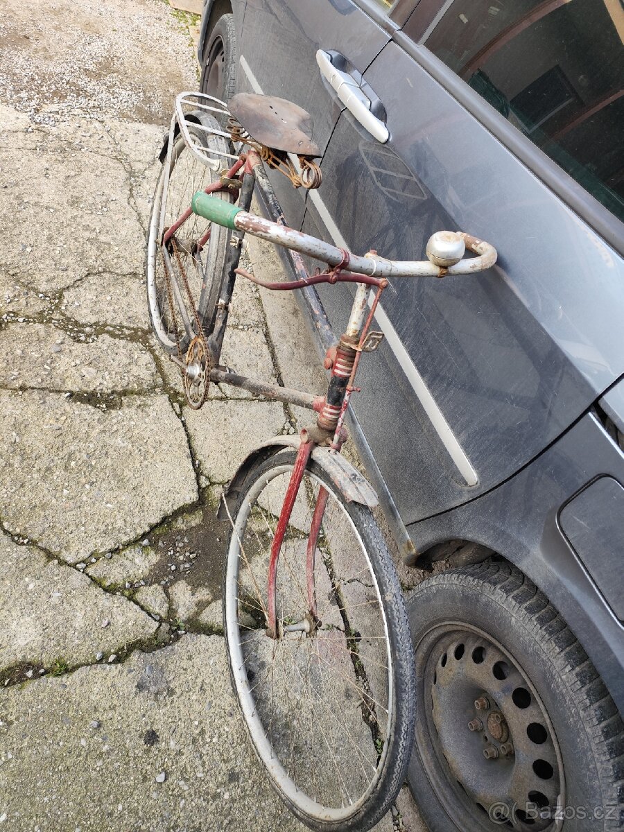 Historické kolo tripol