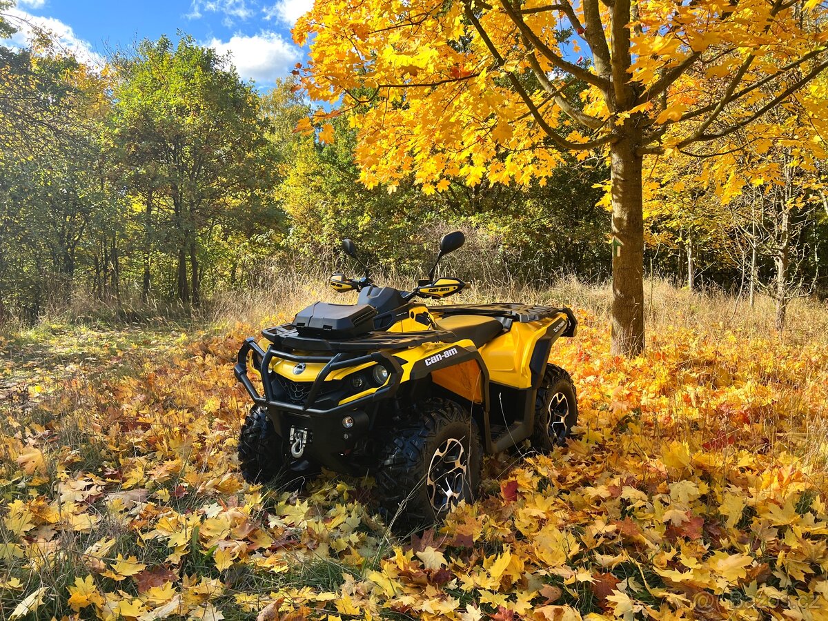 Can-am Outlander 1000XT - Warn - nové pneu - Pěkný stav