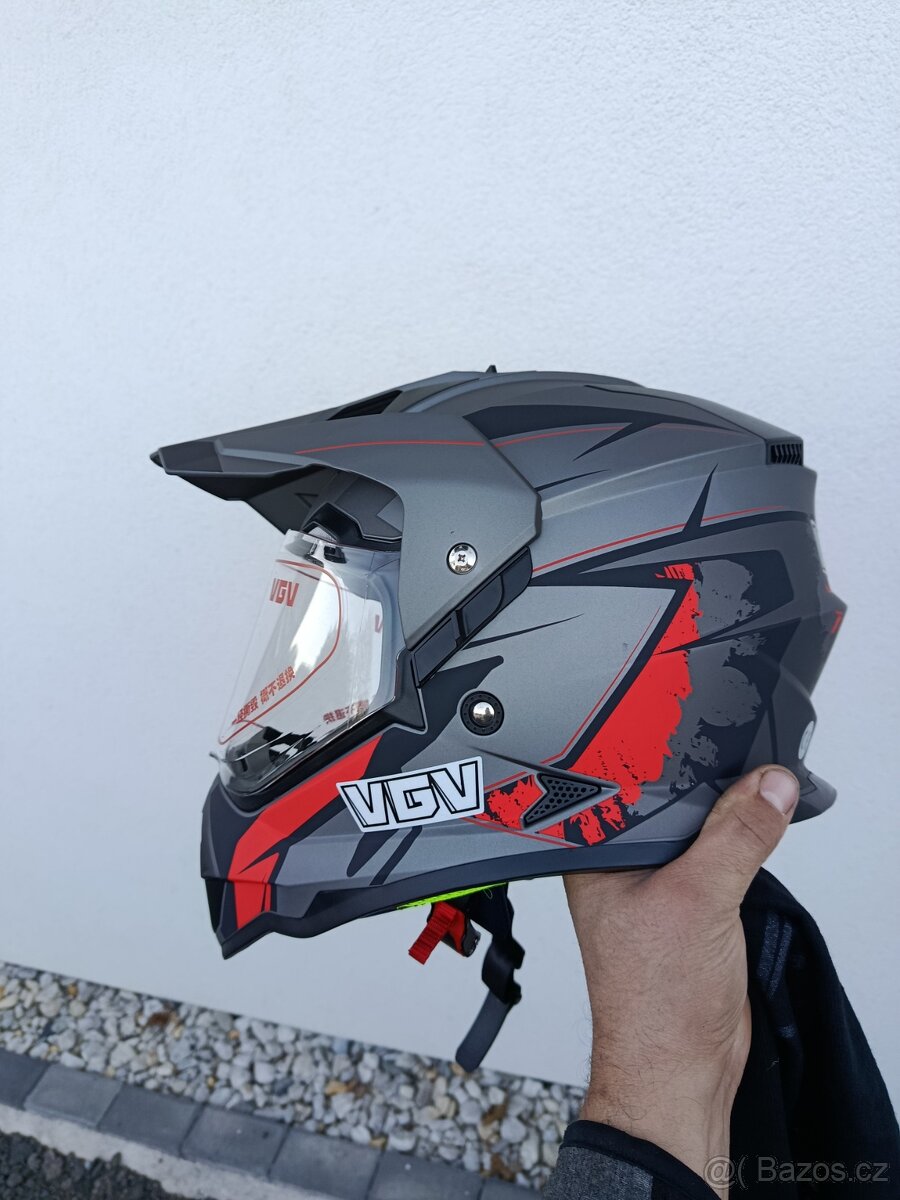 Přilba Enduro