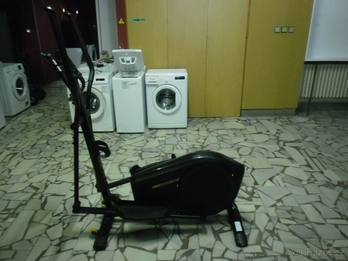 Prodáme eliptický trenažér Domyos EL520B