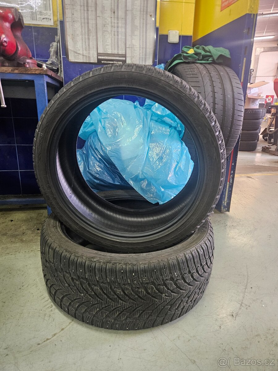 255/40 r21 nokian zimni