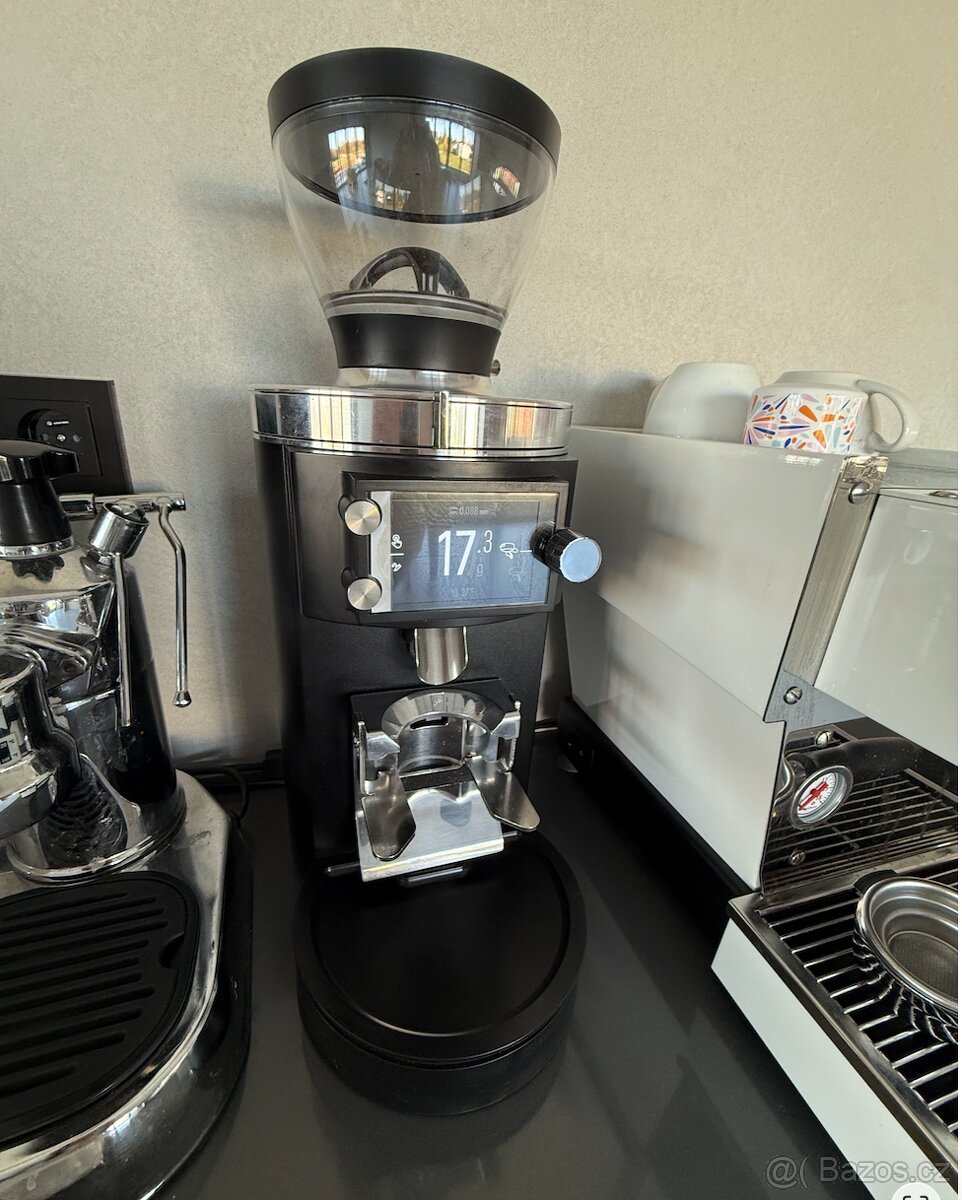 Prodám profesionální mlýnek na kávu Mahlkönig E65S GbW