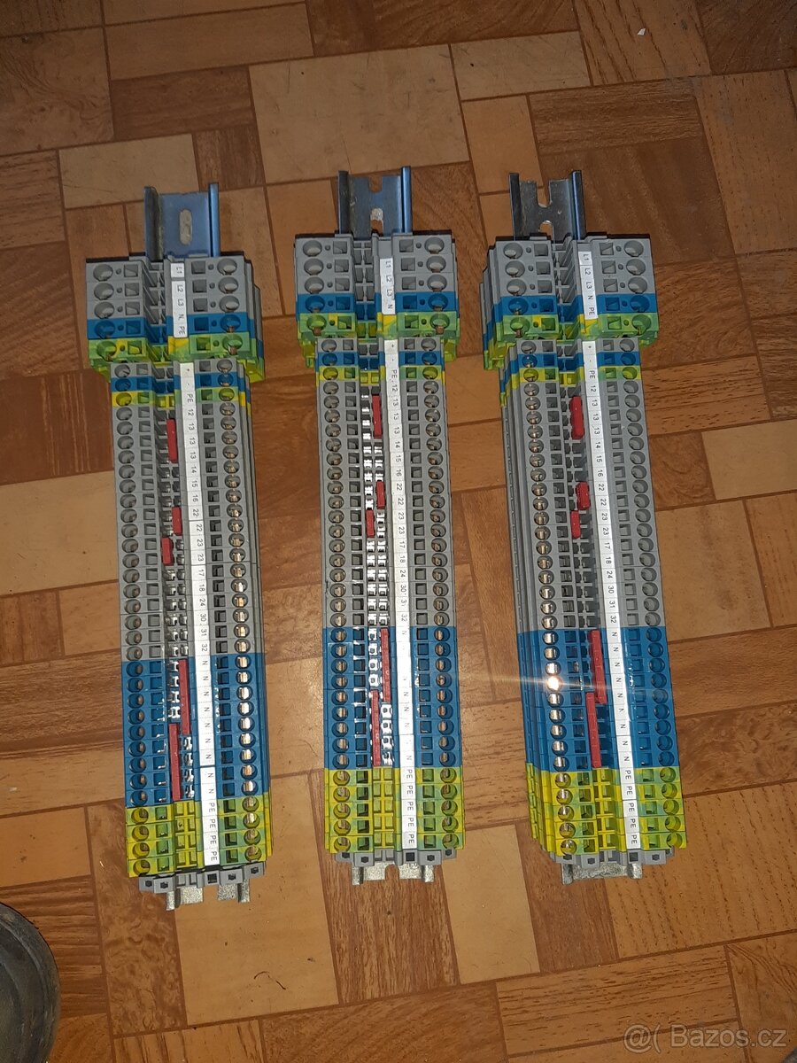 Svorky na DIN lištu