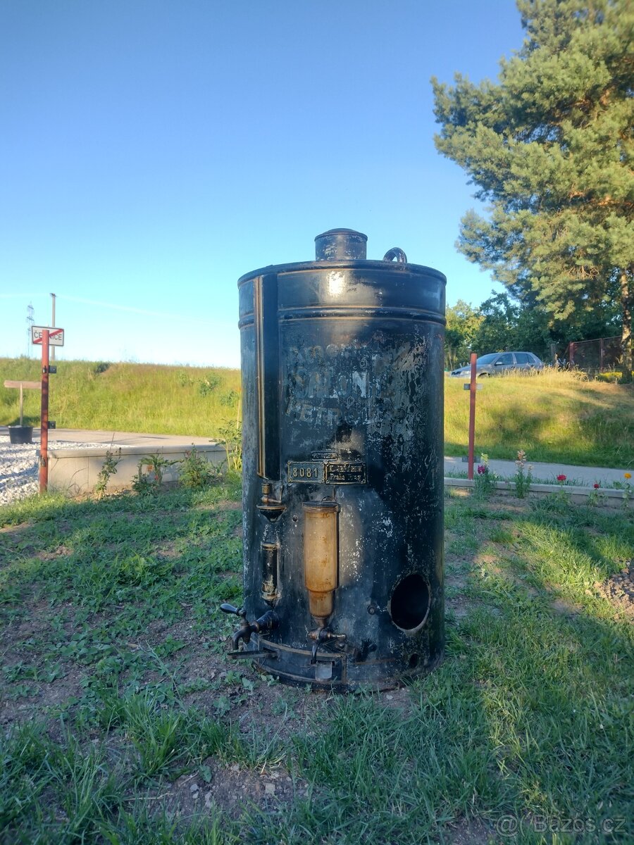 Zásobník na petroel