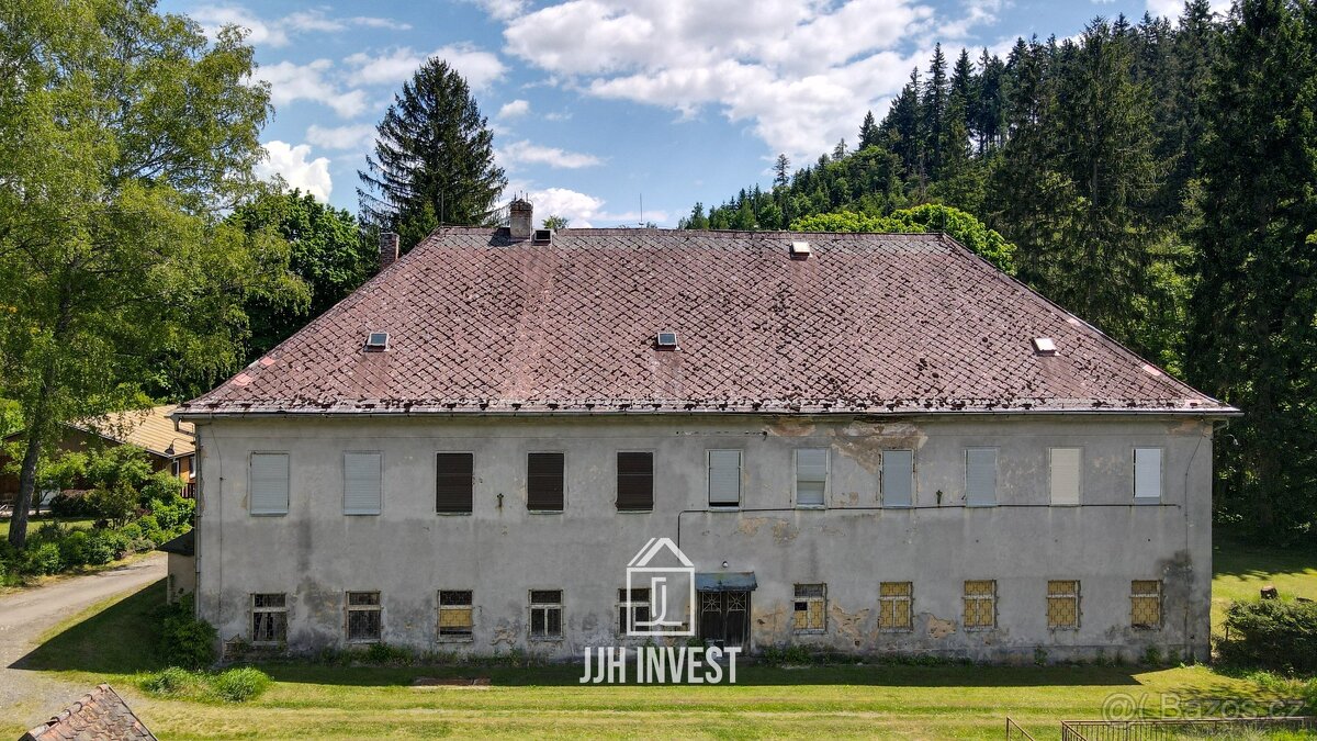 Prodej historické vily / bývalého hotelu s potenciálem – Mar