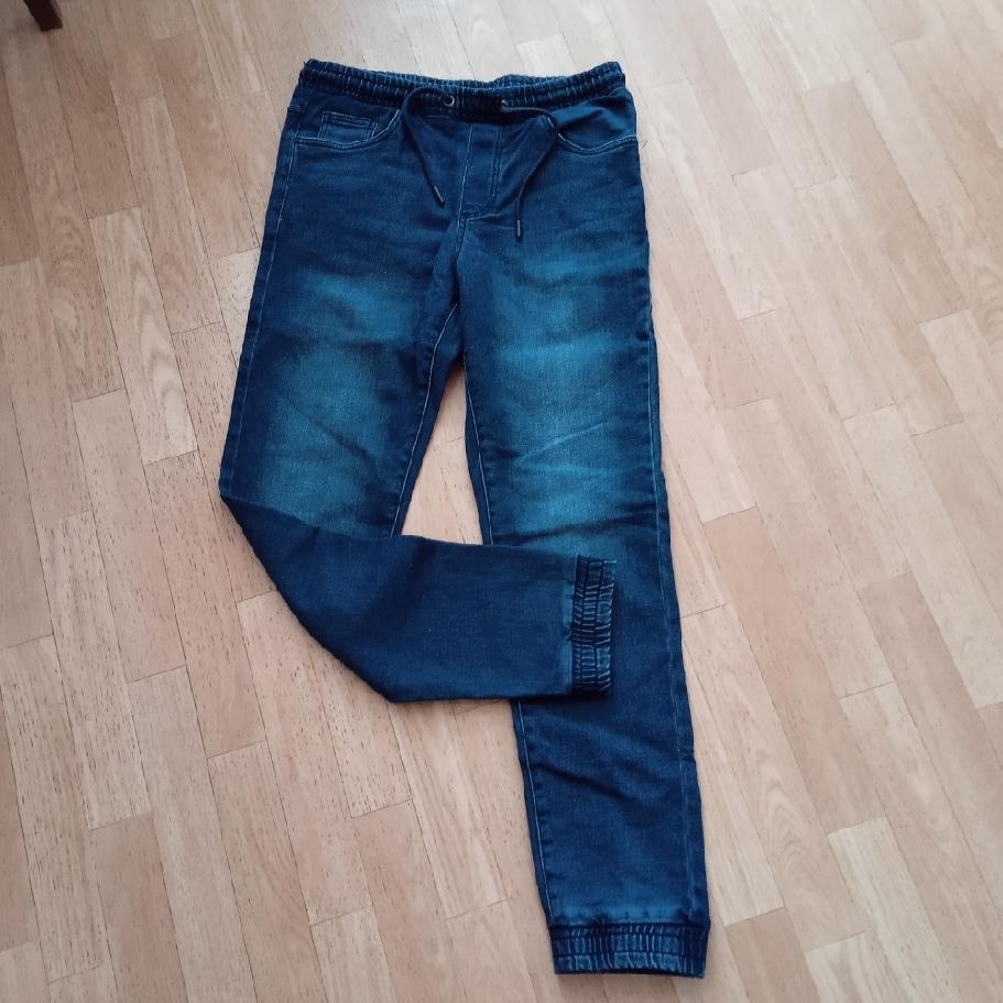 NOVÉ JOGGER DŽÍNY VEL. 46