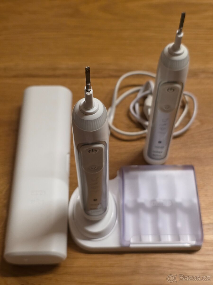 2x Elektrický zubní kartáček Oral-B Genius (8000/8900)