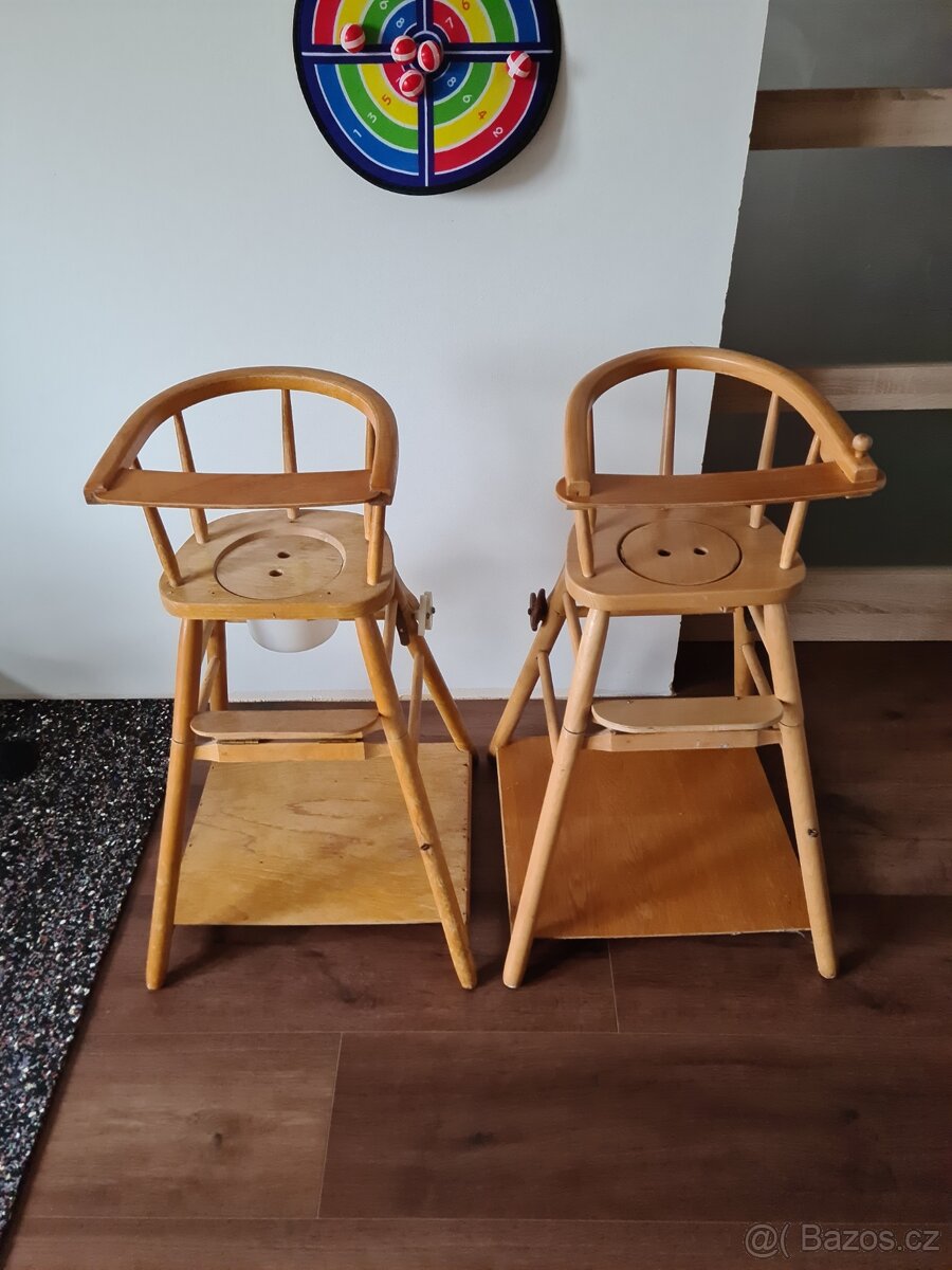 Dětské dřevěné jídelní židlicky