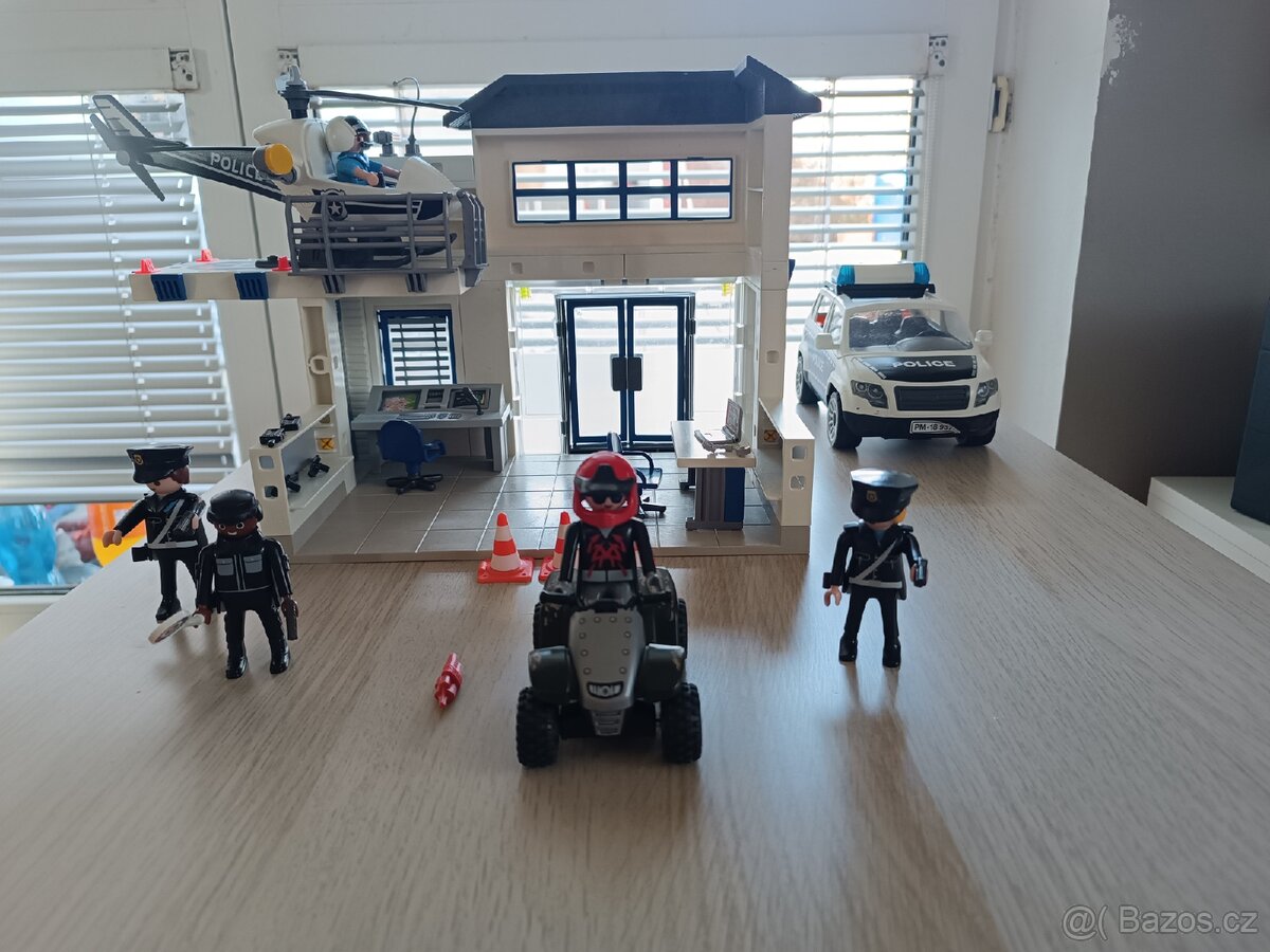 Stanice Policie Playmobil 9372