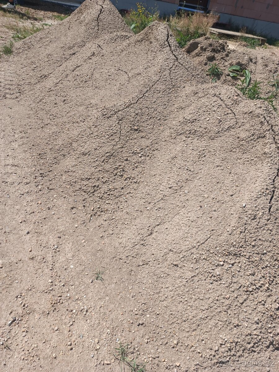 Kátrovaná hlína, ornice