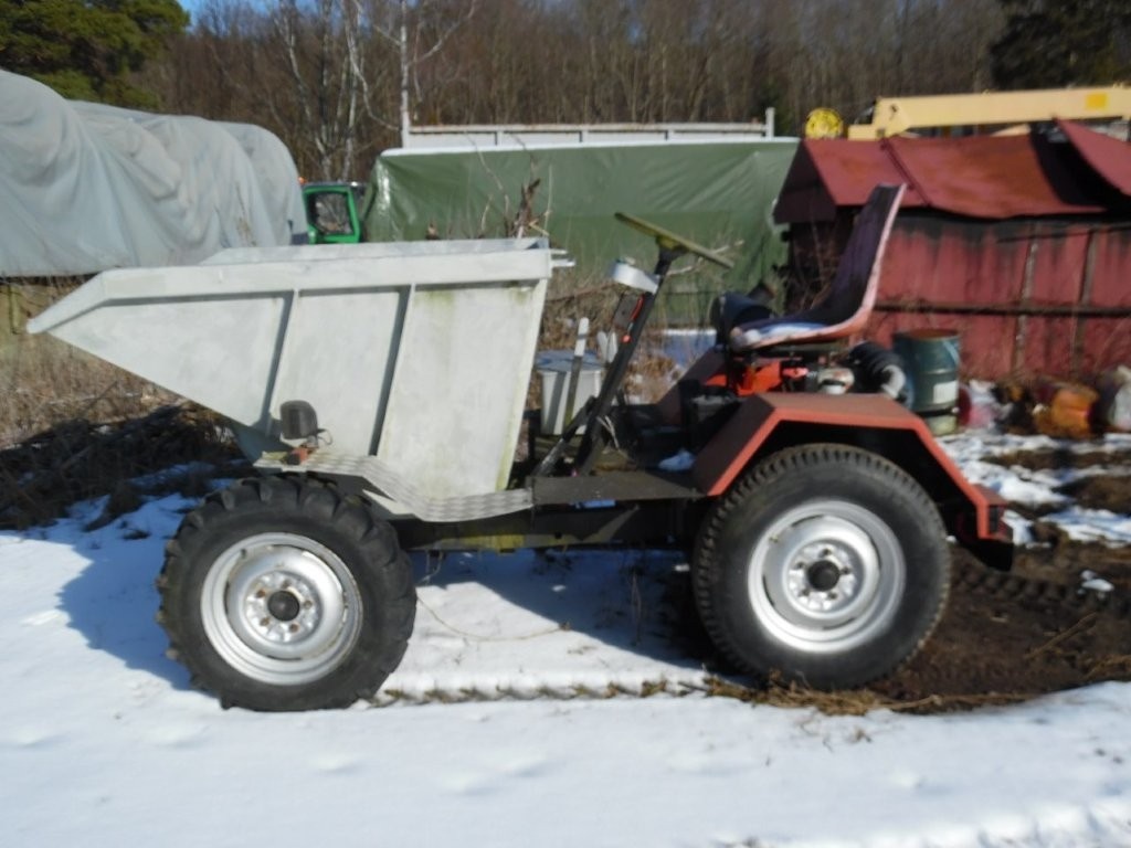 Dumper kolový