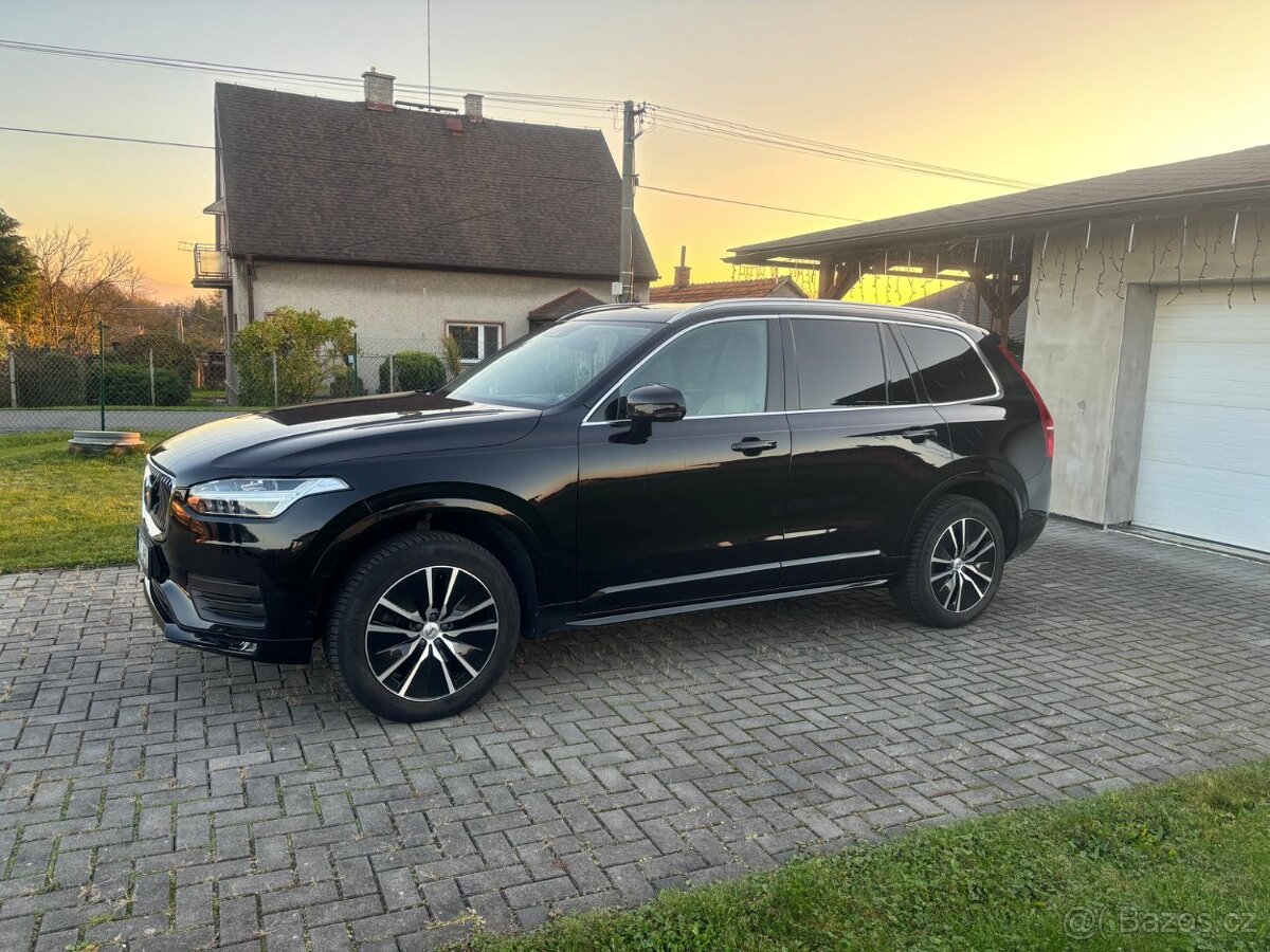 VOLVO XC90 B5 AWD